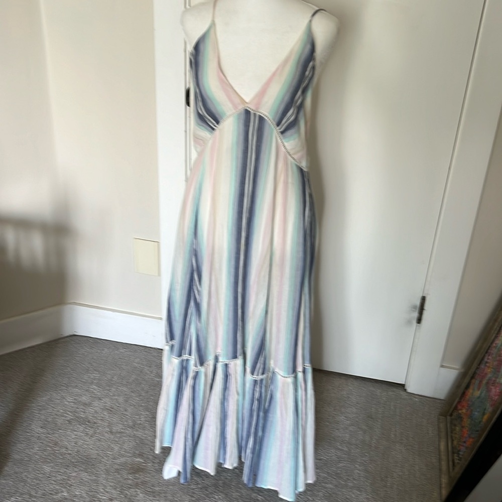 Size L sundress lightweight pretty colors
